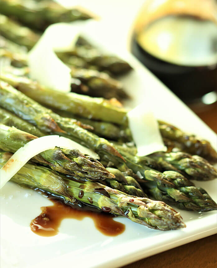 Roasted Asparagus with Balsamic and Manchego