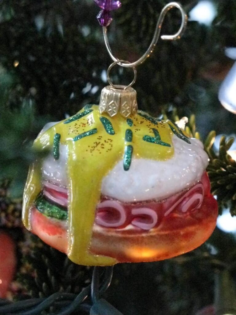 Eggs Bendict tree ornament